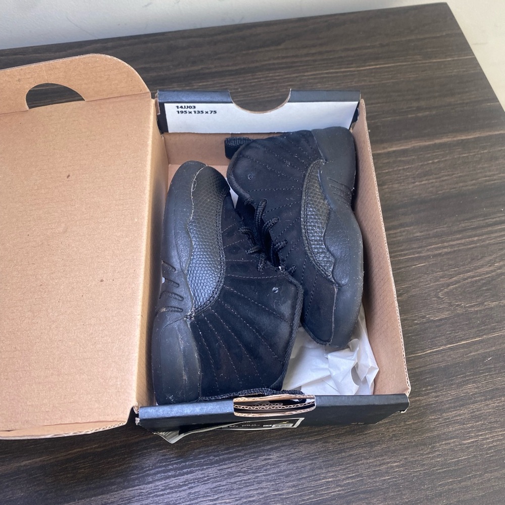 Jordan 12 Retro (Black/Taxi) 7c